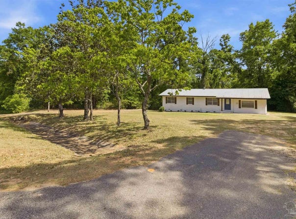 10501 Hwy 97 A, Mcdavid, FL 32568