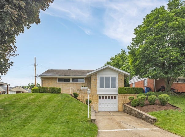 354 Ryan Dr, Pittsburgh, PA 15220