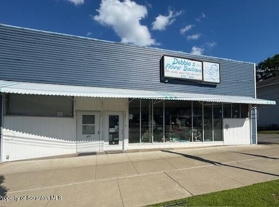600 Washington Avenue, Jermyn, PA 18433