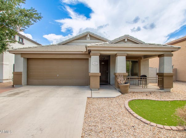 9933 W HILTON Avenue, Tolleson, AZ 85353