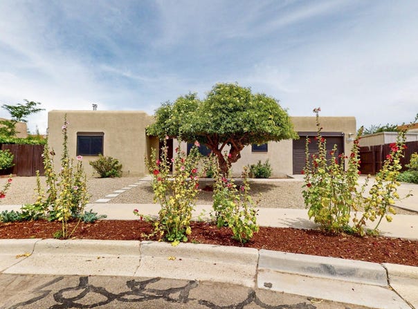 2441 Calle Linda, Santa Fe, NM 87505