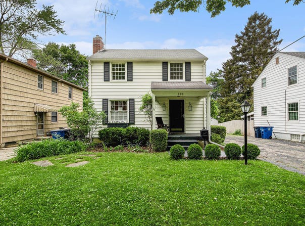 808 Princeton Avenue, Ann Arbor, MI 48103
