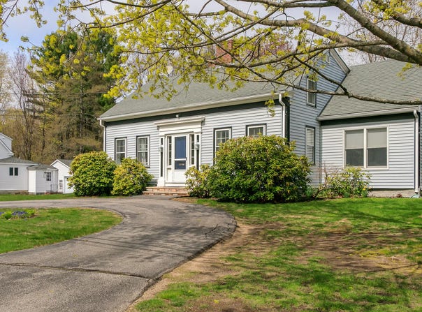 63 Fletcher Street, Kennebunk, ME 04043