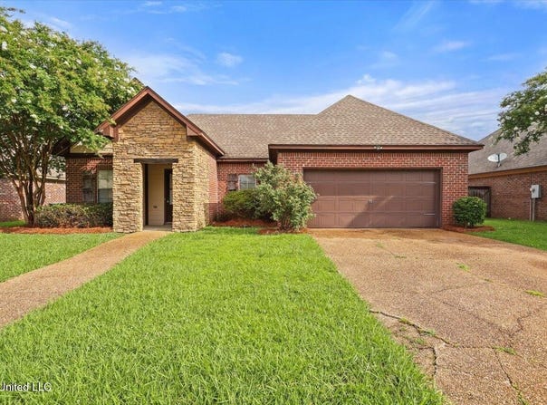 409 Sand Stone Place, Brandon, MS 39042