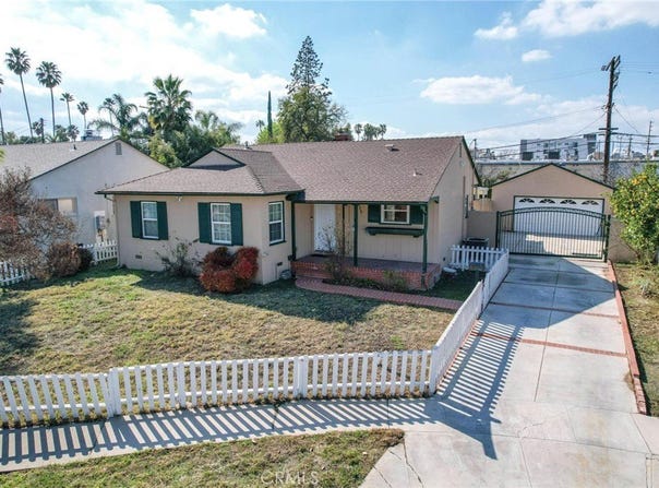6757 Stephanie Place, Winnetka, CA 91306