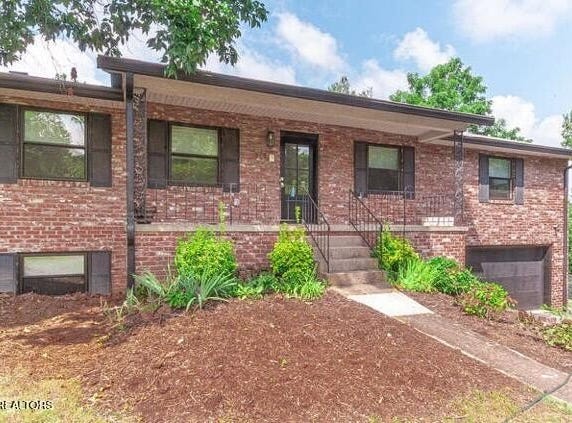 233 Chaho Rd, Knoxville, TN 37934
