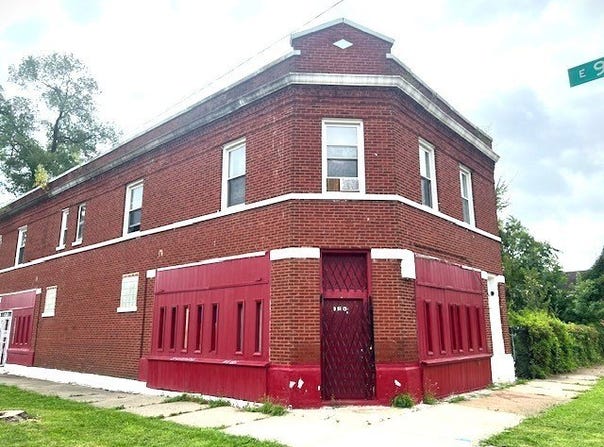 9301 S Evans Avenue, Chicago, IL 60619