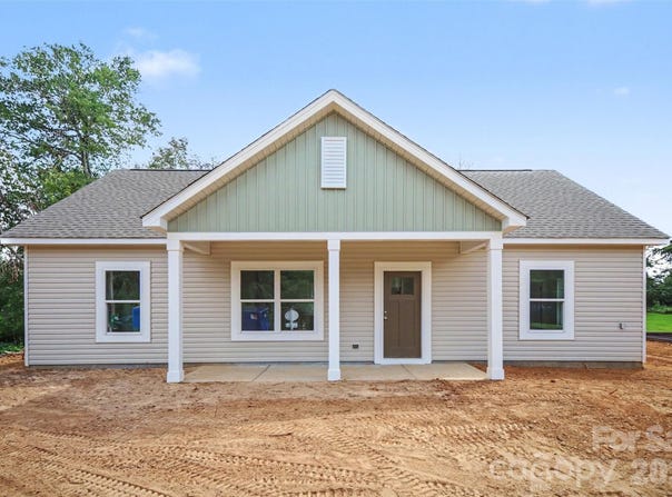 7588 Sarah Drive, Denver, NC 28037