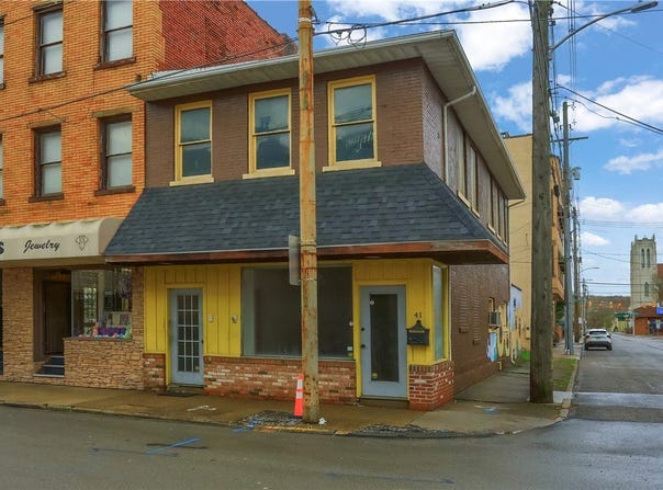 41 N Mercer St, New Castle, PA 16101