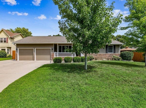 110 N LIOBA, Andover, KS 67002-9763