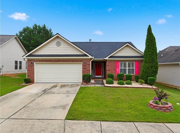 4901 Summersun Drive, Morrow, GA 30260
