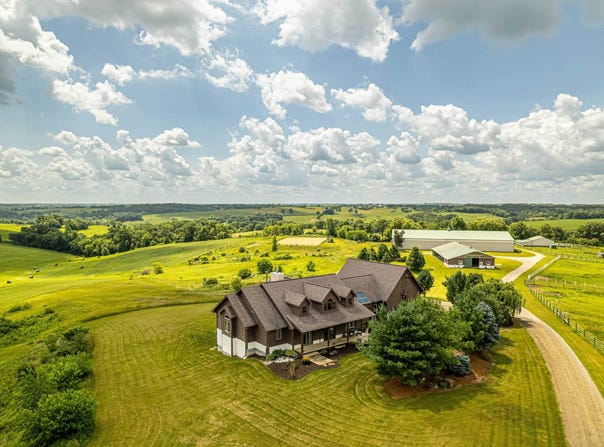 N8161 Zentner Road, New Glarus, WI 53574