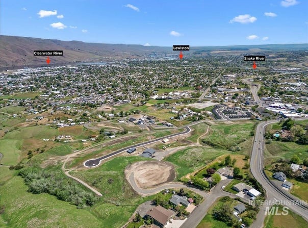 1651 Bennett Hill Drive, Clarkston, WA 99403