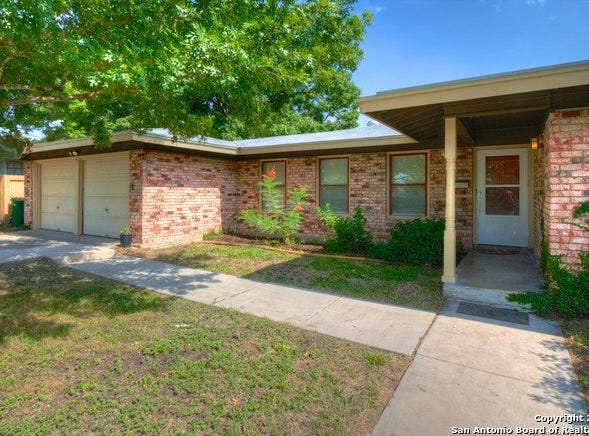 311 Rilla Vista, San Antonio, TX 78216