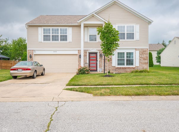 1844 Creekside Drive, Brownsburg, IN 46112