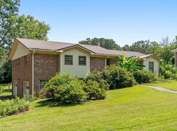 3521 CLAYTON PLACE, HOOVER, AL 35216