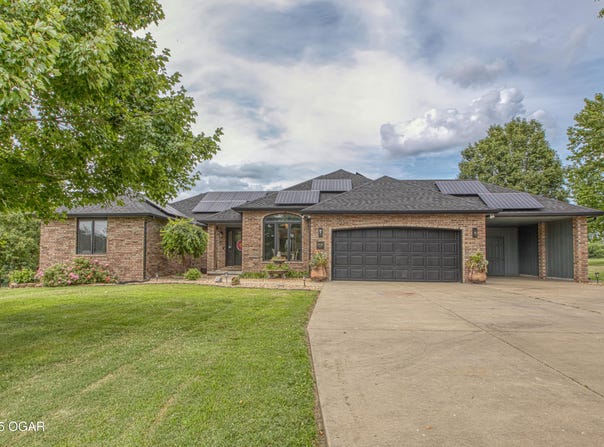 2430 S Loma Linda Drive, Loma Linda, MO 64804