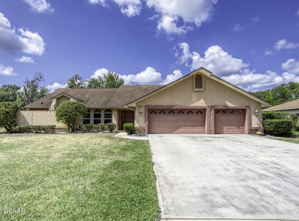 1944 Spruce Creek Landing, Port Orange, FL 32128