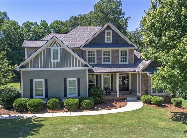 1917 Hearthstone, Winder, GA 30680