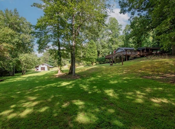 1386 Mulkey Gap Road, Blairsville, GA 30512