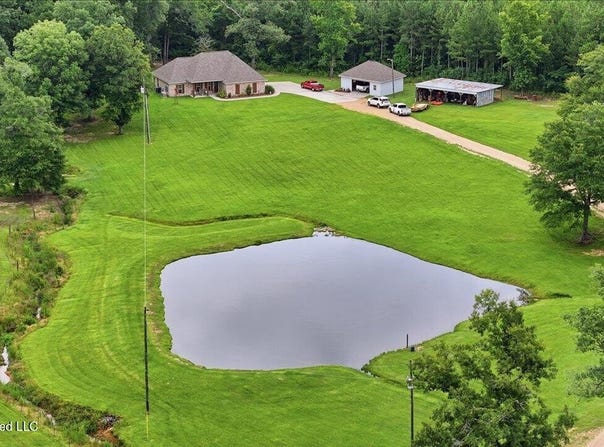 195 Allen Road, Magee, MS 39111