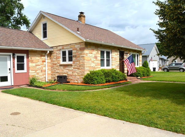 348 N Winsted Street, Spring Green, WI 53588