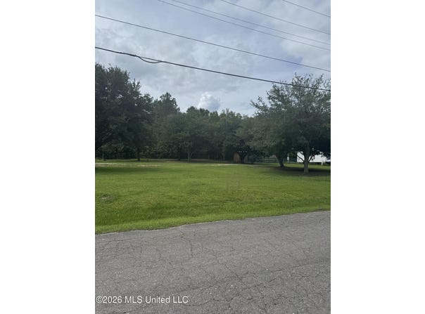18571 Riverline Drive, Saucier, MS 39574