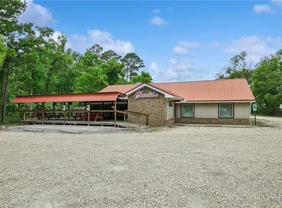 30123 HWY 22, Springfield, LA 70462