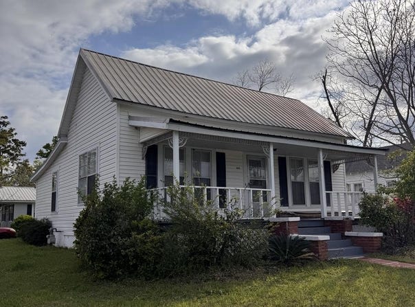 326 W Bryan St, Douglas, GA 31533