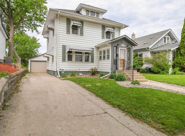 1707 S Duluth Ave, Sioux Falls, SD 57105