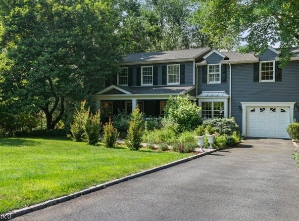 174 Meyersville Rd, Chatham Twp., NJ 07928-1039