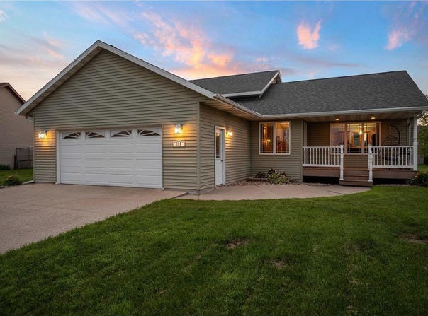 133 Uriah Court, Mankato, MN 56001