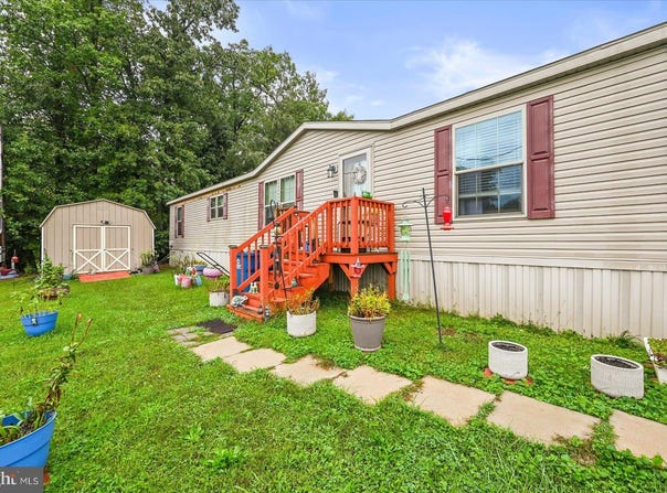 103 RUSTIQUE Drive, YORK, PA 17408