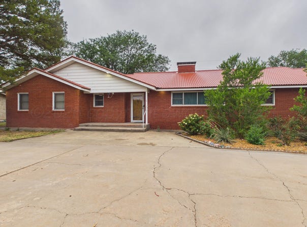 123 AMHERST Avenue, Dumas, TX 79029-3319