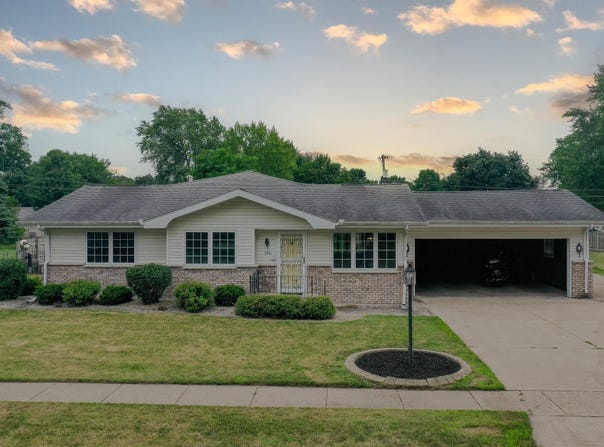 106 Prairie Avenue, White Pigeon, MI 49099