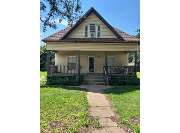 403 South 8th St, Kiowa, KS 67070