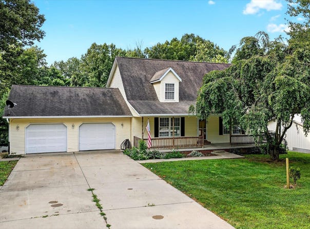6623 W Megans Way, Ellettsville, IN 47429-9201