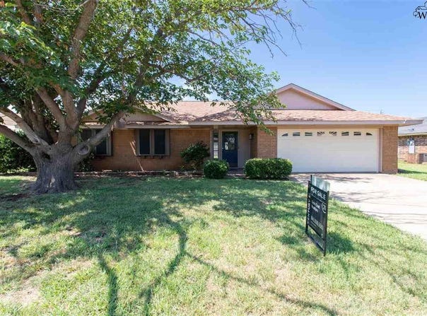 4614 SPRING SHADOW DRIVE, Wichita Falls, TX 76310