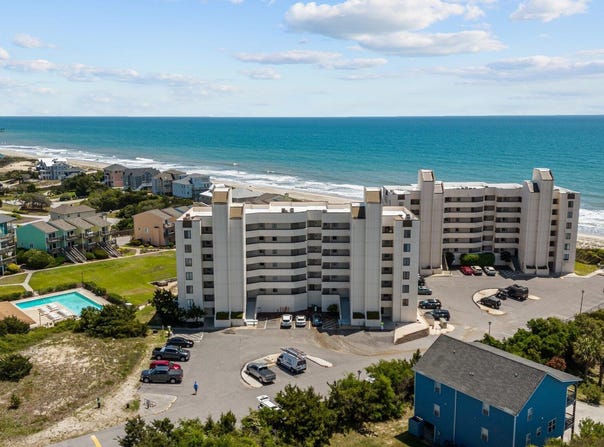 8801 Reed Drive, Emerald Isle, NC 28594