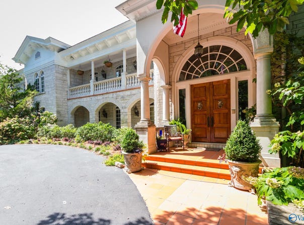 367 North Mountain Drive, Trinity, AL 35673