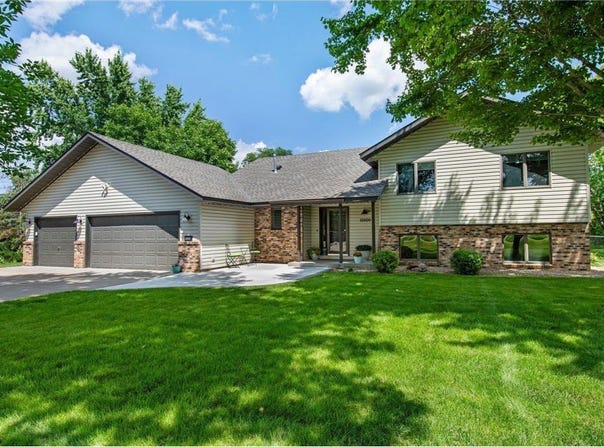10200 Kadler Avenue NE, Otsego, MN 55362