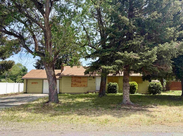1010 N Fox Rd, Spokane, WA 99206