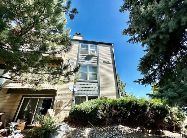 16001 E Alaska Place, Aurora, CO 80017