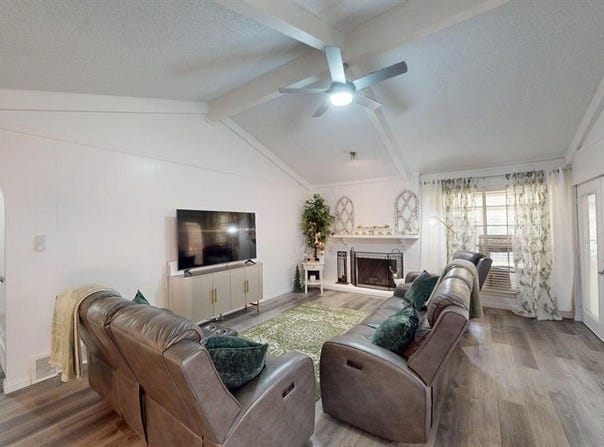 1806 Briar Meadow Drive, Arlington, TX 76014