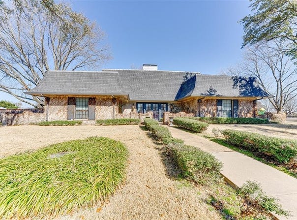 1141 Mockingbird Circle, Ennis, TX 75119