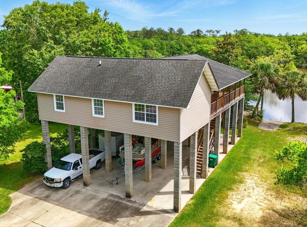 10264 Riverroad Drive, Gulfport, MS 39503