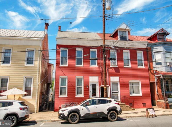 243 STATE Street, HAMBURG, PA 19526