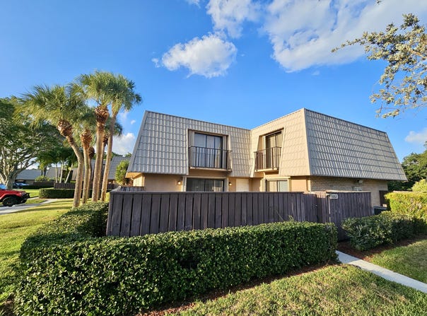 5152 51st Way, West Palm Beach, FL 33409