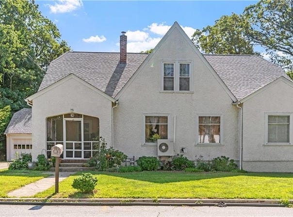 75 Read Avenue, Lincoln, RI 02865
