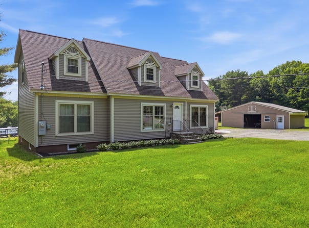 43 Old Sumner Road, Buckfield, ME 04220
